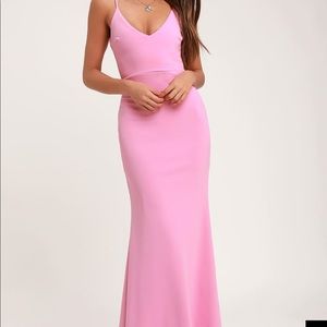 Lulu’s pink gown or long maxi